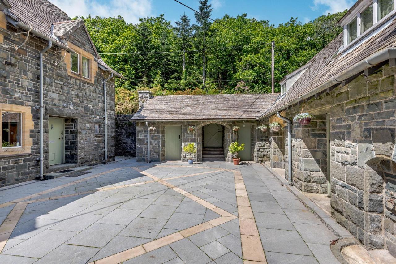 Plas Gwynfryn Llanbedr  Exterior photo